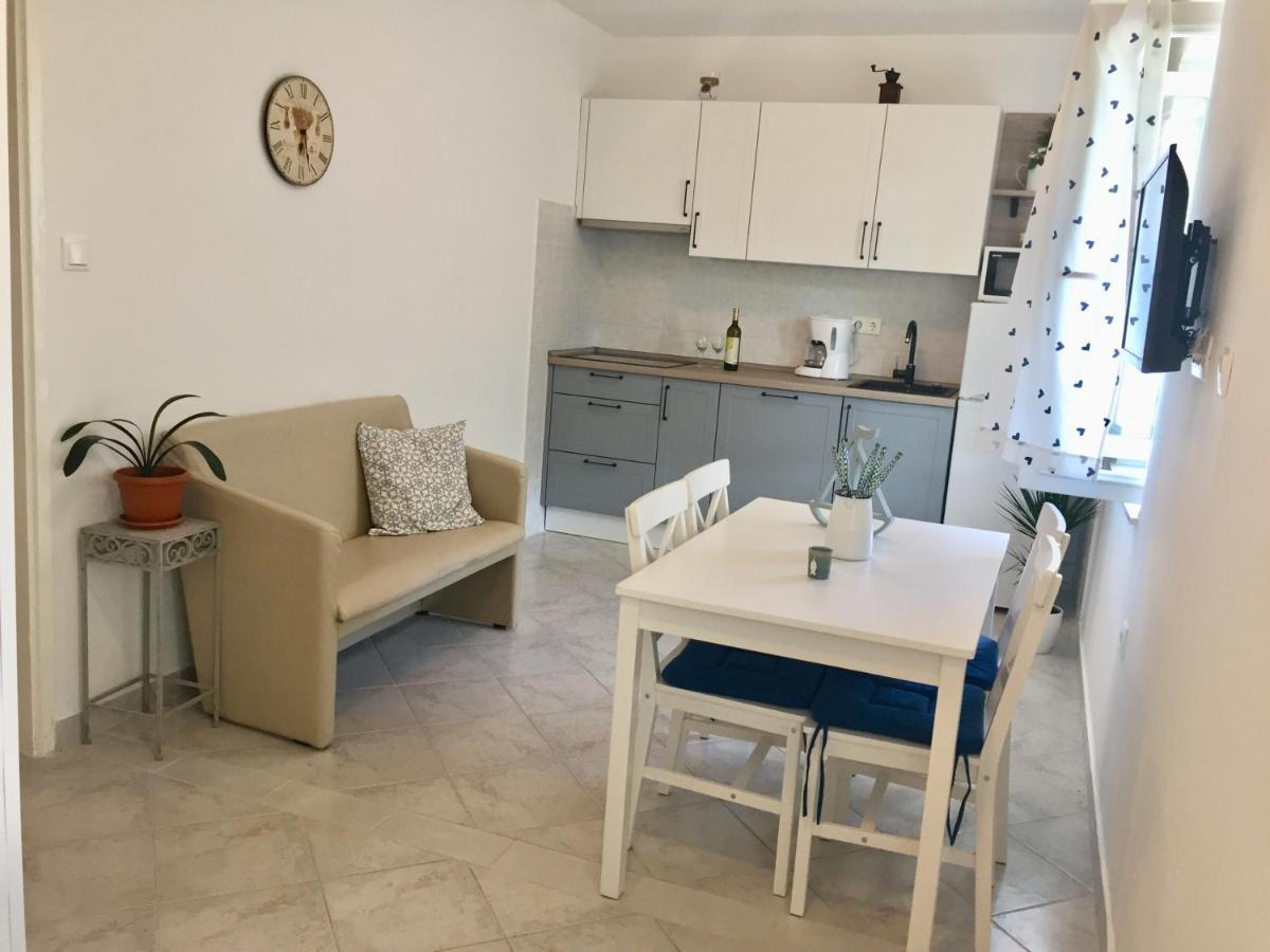 Holiday Home Casa Bianca Sukošan Dış mekan fotoğraf