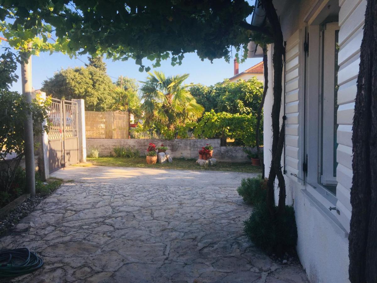Holiday Home Casa Bianca Sukošan Dış mekan fotoğraf